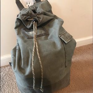 Pull backpack
